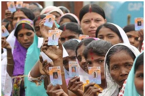 Lok Sabha Chunav 2024: दोपहर 1 बजे तक यूपी में 36 तो बिहार में 30 फीसदी मतदान, जानें अन्य राज्यों का हाल