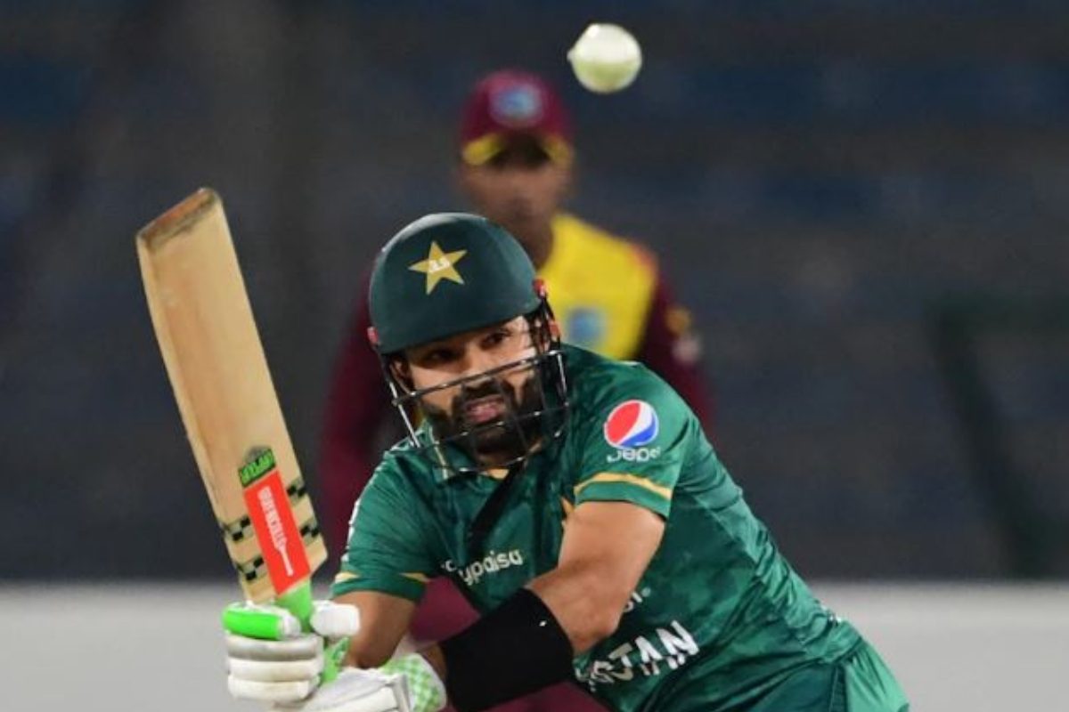 पाकिस्तान ने 13वें ओवर में जीता टी20 मैच, कीवियो को किया 90 पर ढेर