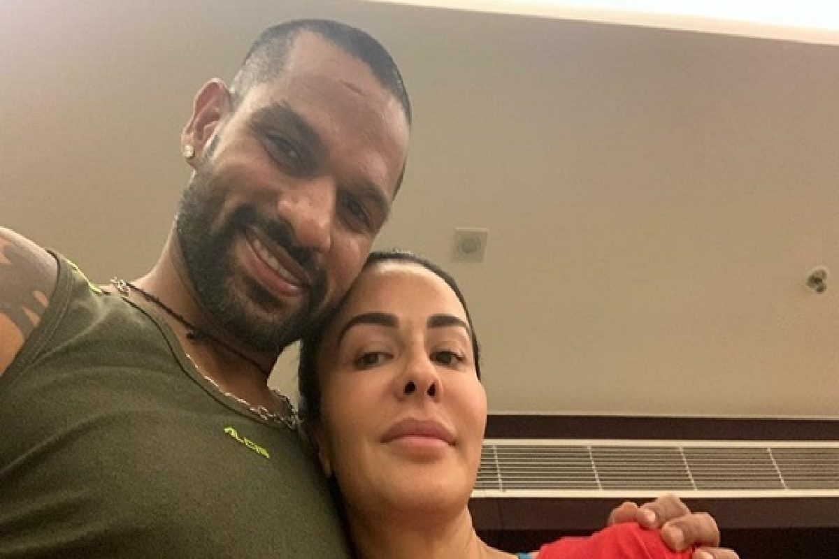 फेसबुक से दोस्ती, फिर रचाई थी शादी, धवन की लाइफ में कब आया था टर्निंग प्वाइंट