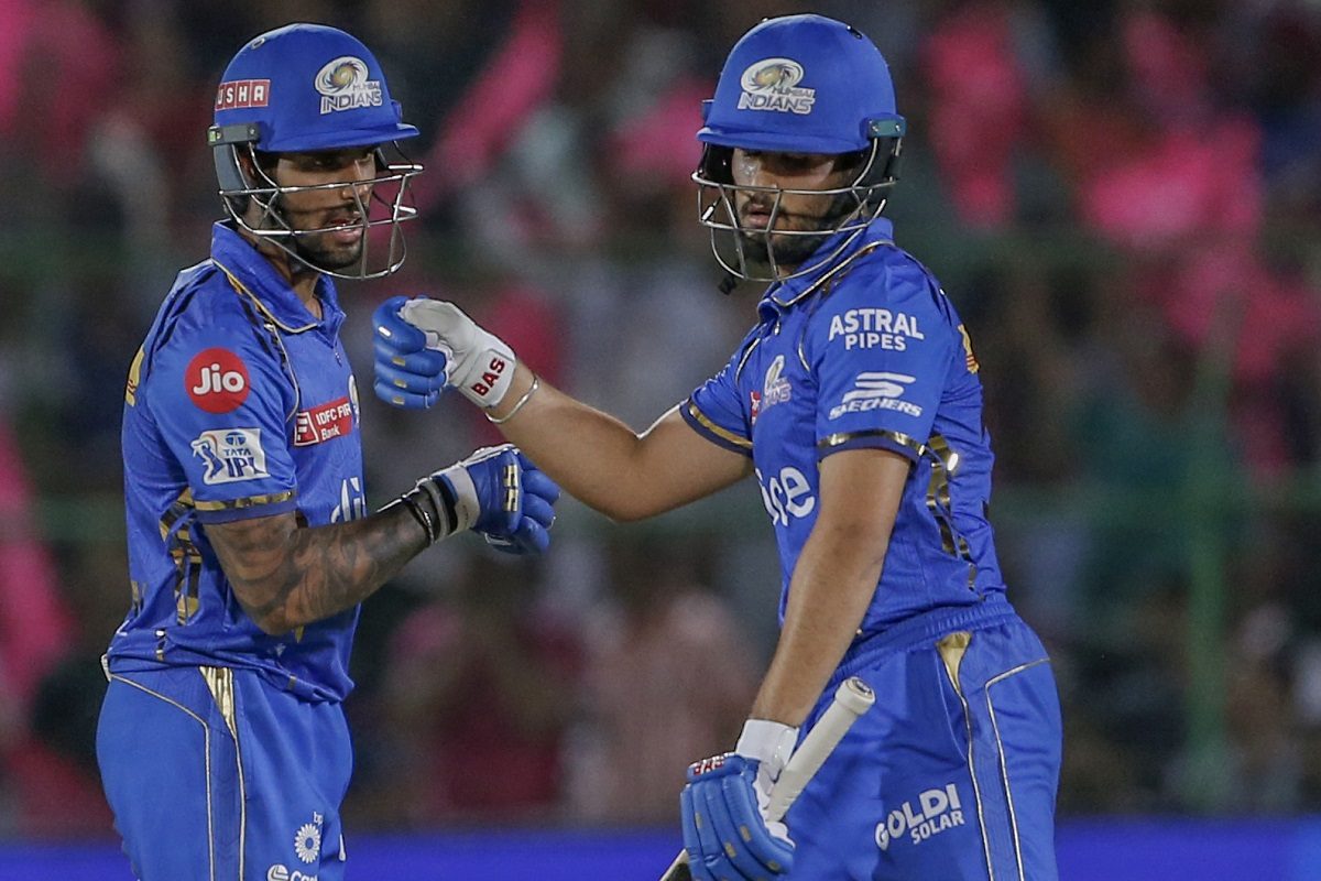 जयपुर में मुंबई के 2 युवा खिलाड़ियों ने मचाया तूफान, टीम को मुश्किल से निकाला