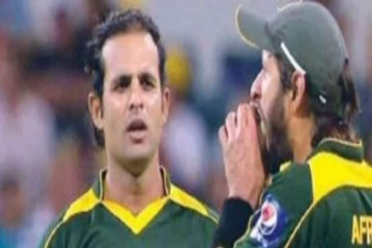 सेंडपेपर,धूल, मिंट और 'माउथवर्क'..बॉल टेम्‍परिंग में उलझ चुके कई दिग्‍गज