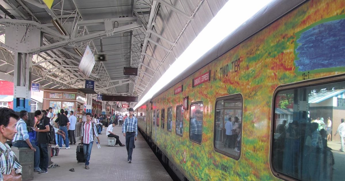दिल्‍ली से हावड़ा: 22 घंटे में 1500 KM का सफर तय कर लेती है यह ट्रेन ...