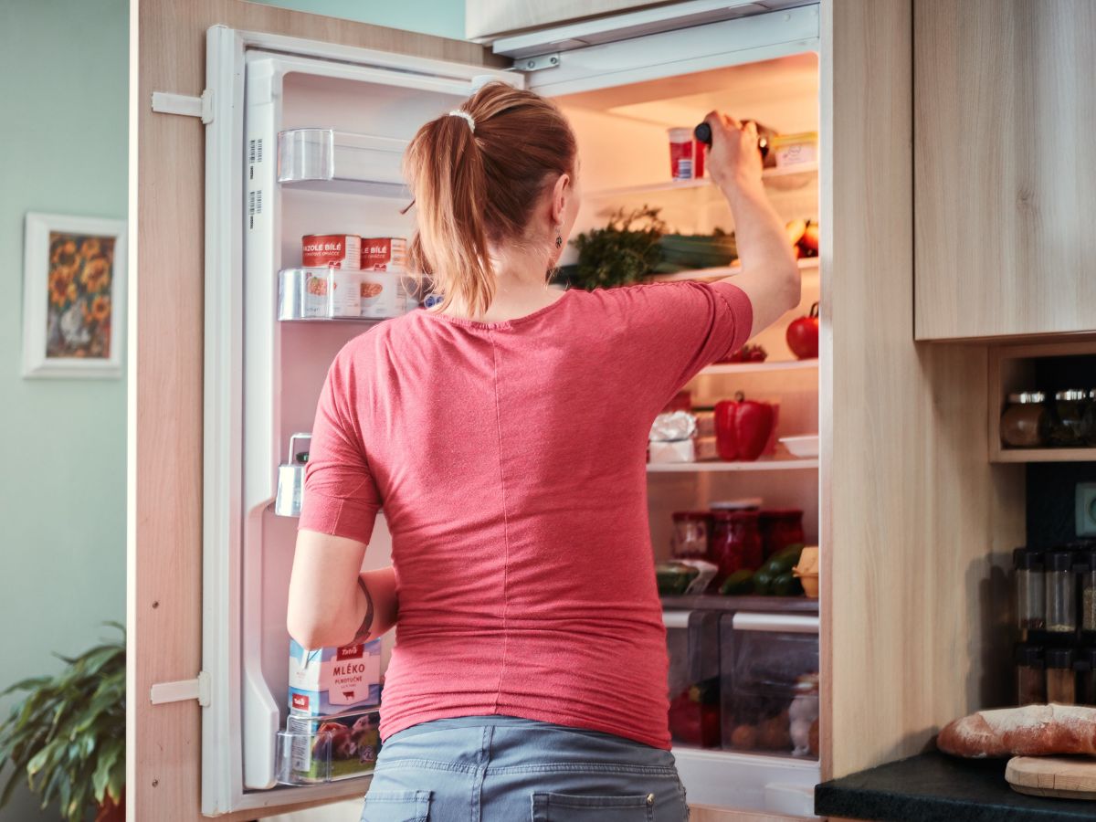 आपल्या रोजच्या काळात आपण मराठी भाषा बोलतो. पण मराठीमध्ये बोलत असताना रोजच्या वापरता असे अनेक इंग्रजी शब्द बोलत असतो. ज्याचा मराठीत काय अर्थ आहे हे आपल्याला माहिती नसते. आपल्या रोजच्या काळात आपण मराठी भाषा बोलतो. पण मराठीमध्ये बोलत असताना रोजच्या वापरता असे अनेक इंग्रजी शब्द बोलत असतो. ज्याचा मराठीत काय अर्थ आहे हे आपल्याला माहिती नसते.