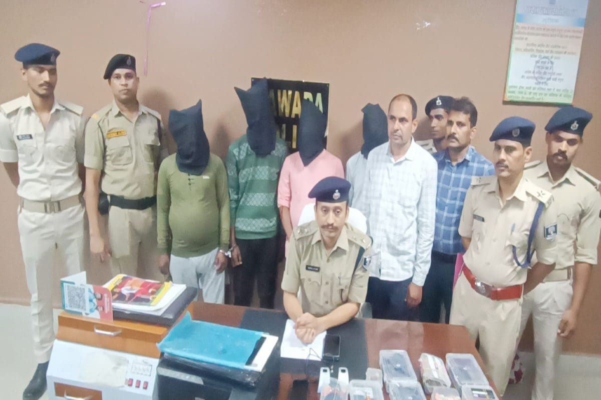 किराए के मकान में रहता था शख्स, पुलिस ने मारा छापा, नजारा देख रह गई सन्न