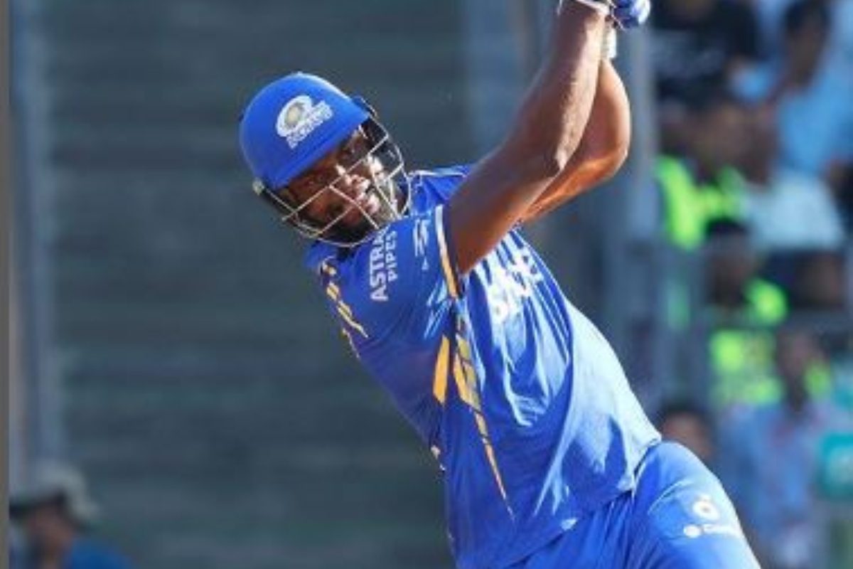 टी20 में एक ओवर में बने 32 रन... बल्लेबाज ने 390 के स्ट्राइक रेट से ठोके रन