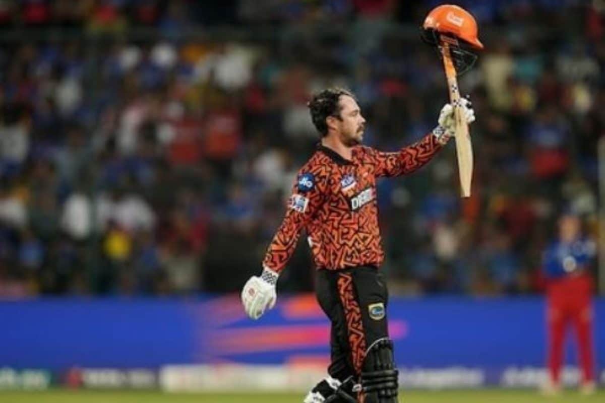 फिरोजशाह कोटला में आया ट्रेविस हेड का तूफान, 16 गेंदों पर जड़ डाला पचासा