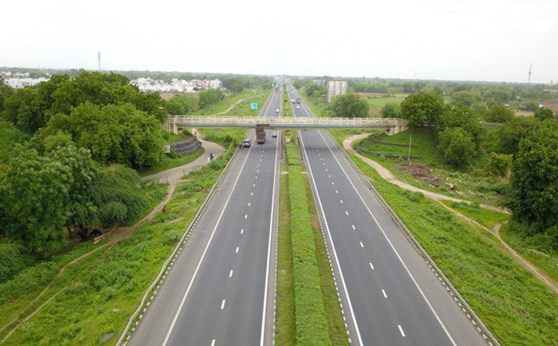 Ahmedabad Vadodara Expressway, Ahmedabad Vadodara Expressway route, Ahmedabad Vadodara Expressway pictures, Ahmedabad Vadodara Expressway length, Ahmedabad Vadodara Expressway distane, Ahmedabad Vadodara Expressway total cost, Ahmedabad Vadodara Expressway exension, अहमदाबाद-वडोदरा एक्‍सप्रेसवे, अहमदाबाद-वडोदरा एक्‍सप्रेसवे की दूरी, अहमदाबाद-वडोदरा एक्‍सप्रेसवे का मैप, अहमदाबाद-वडोदरा एक्‍सप्रेसवे की खूबसूरती