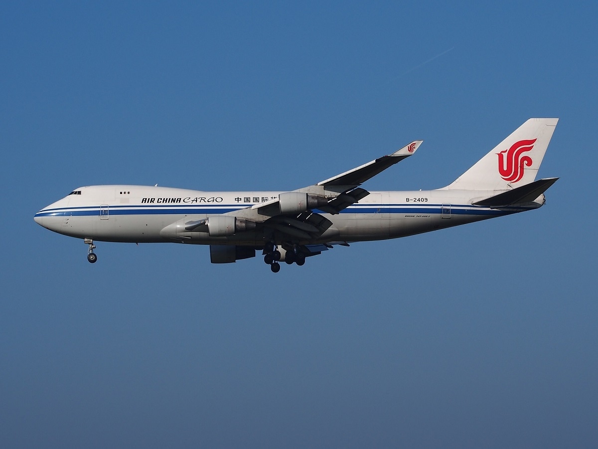 General knowledge, gk news, trending gk news, gk quiz, Air plane landing, why planes dump fuel before landing, plane landing, fuel take of air plane, omg, amazing news, shocking news, world, 