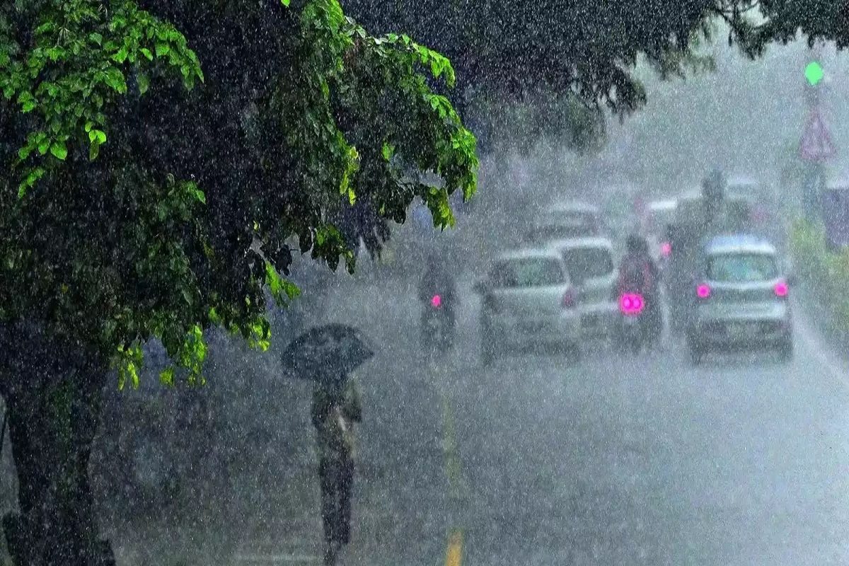 यूपी में मस्त हो जाएगा मौसम मानसून से पहले 2 दिन झमाझम बारिश ताजा अपटेड