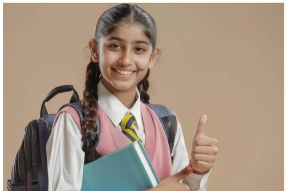 CBSE छात्रों के लिए गुड न्यूज! नंबरों से नाखुश हैं तो फिर से चेक करवा लें कॉपी