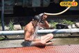 जबलपुर में गर्मी का कहर, चौराहों पर लगाई मैट, स्टेशन पर नहा रहे लोग; देखें PHOTOS