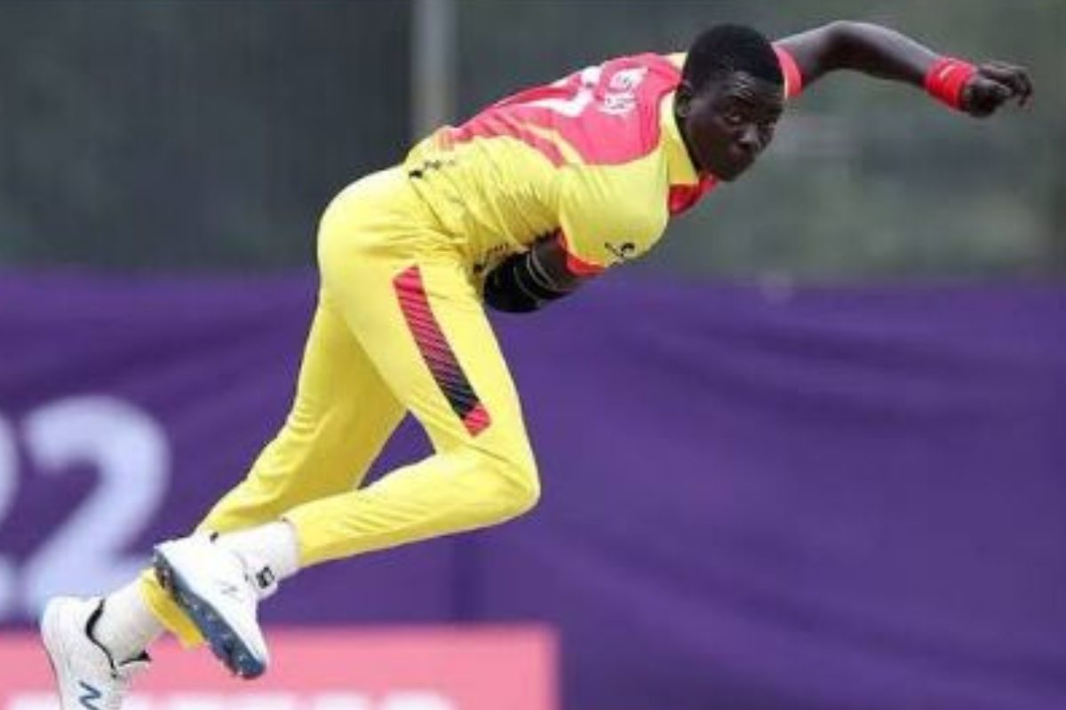 झुग्गियों से निकलकर WC टीम में बनाई जगह, संघर्षों से भरी है इस बॉलर की कहानी