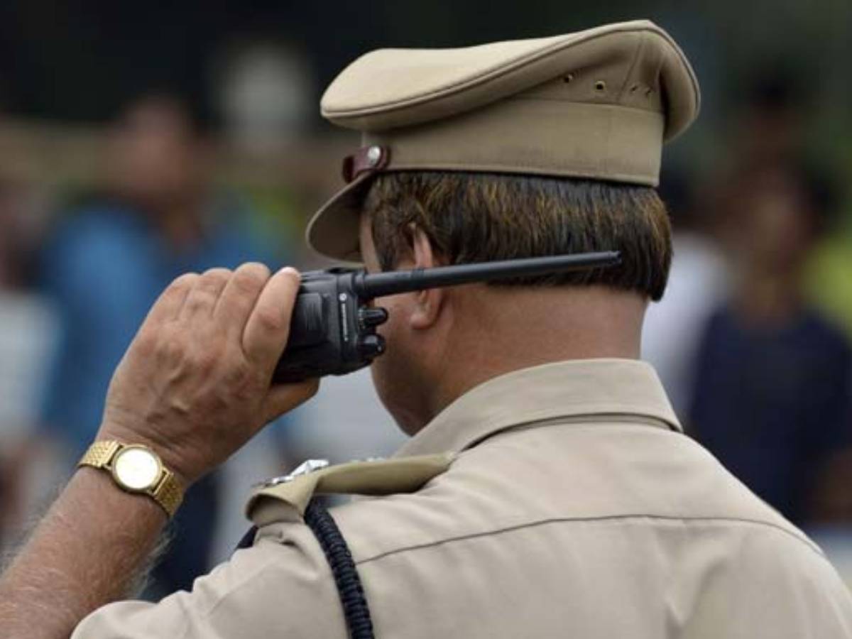 swati maliwal , rajya sabha mp swati maliwal , delhi police , dcp north , legal expert on fir , pcr call convert fir , ips officer on swati maliwal , can police officer register FIR , legal action police , IPC sction , Crpc section , lalita kumari vs government of uttar Pradesh , Supreme court Judgement , स्वाति मालीवाल, क्या एफआईआर दर्ज कर सकती है दिल्ली पुलिस , सुप्रीम कोर्ट , ललिता कुमारी वर्सेज यूपी स्टेट