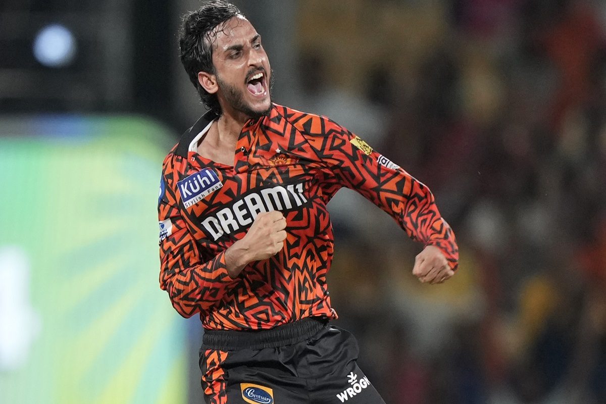 14 मैचों में 3 विकेट लेने वाले खिलाड़ी ने हैदराबाद को दिलाया फाइनल का टिकट