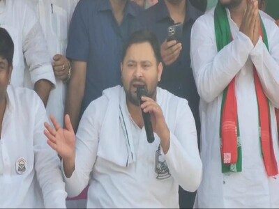 गोपालगंज के सबेया में बंद पड़े एयरपोर्ट को करवाएंगे चालू', तेजस्वी यादव  बोले- एक करोड़ युवाओं को देंगे नौकरी - News18 हिंदी