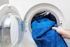 क्या आपके भी धोये हुये कपड़ों पर सूखने के बाद आ जाते हैं डिटर्जेंट के दाग?