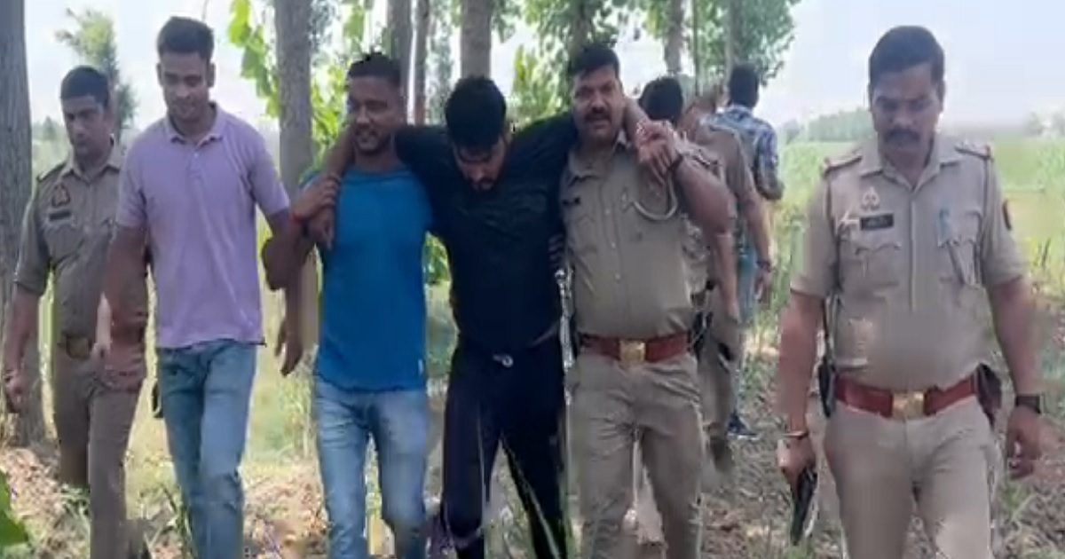 हरियाणा से आ रही पिकअप में सवार थे 2 युवक, चेकिंग देखते ही खेतों में भागे, फिर जो हुआ उससे कांप गई पुलिस