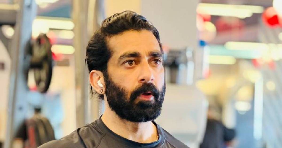 डोले-शोले के लिए आप भी जमकर खाते हैं  प्रोटीन पाउडर, तो एक्सपर्ट से जानें इसके फायदे और नुकसान