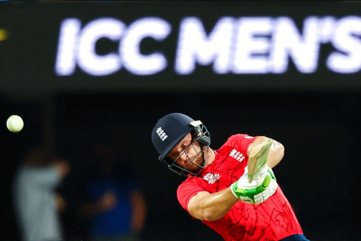 बटलर ने झन्नाटेदार शॉट जड़ तोड़ दिया सोलर पैनल, 104 मीटर दूर जाकर गिरी गेंद