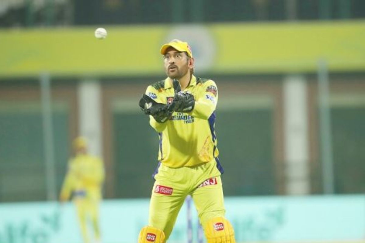 महेंद्र सिंह धोनी ने रचा इतिहास... IPL में ऐसा करने वाले बने पहले विकेटकीपर