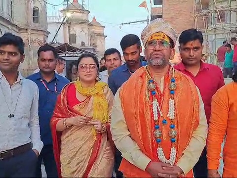 Lok Sabha Chunav: नामांकन से पहले दिनेश लाल यादव ने लिया रामलला का आशीर्वाद