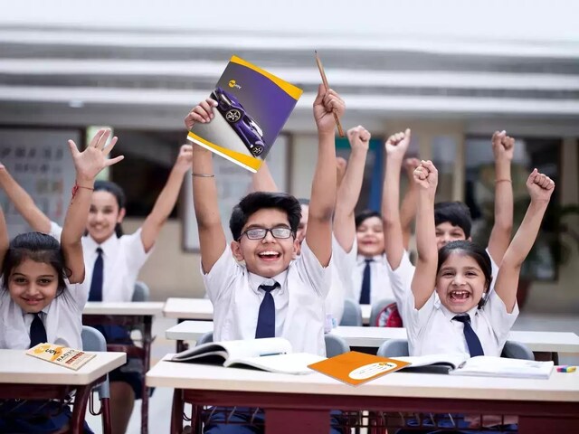 स्कूलों में 51 दिनों की गर्मी की छुट्टियां घोषित, बंद रहेंगे सरकारी और प्राइवेट स्कूल....!