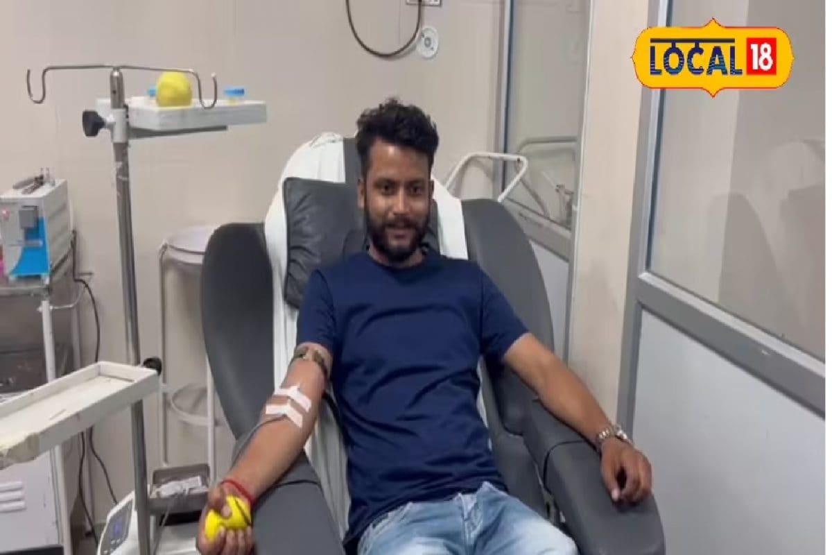 रक्तदान से जिंदगियां बचा रहे अमेठी के युवा फोन आते ही पहुंच जाते हैं खून देने
