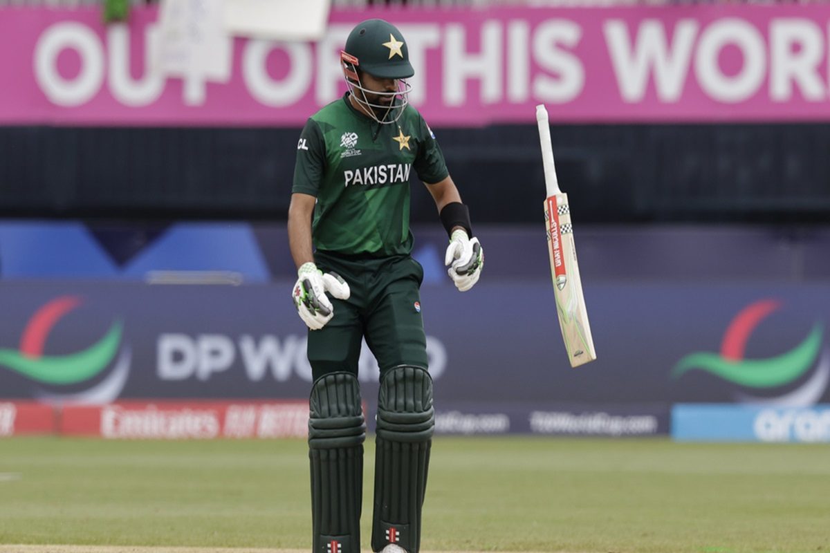 पाकिस्तान जीत के बाद भी टी20 विश्व कप से हो सकता है बाहर,मेजबान ने बिगाड़ा काम
