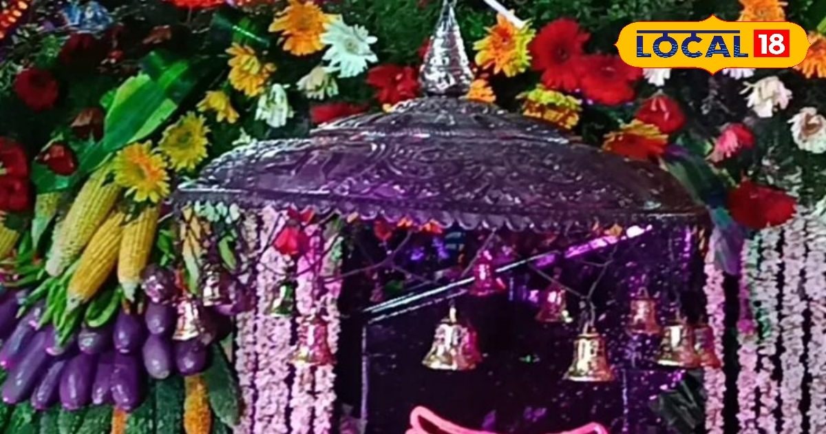 इस मंदिर में भक्तों को शनि का प्रकोप नहीं प्यार मिलता है, यहां शनिदेव से लोगों का खास लगाव 