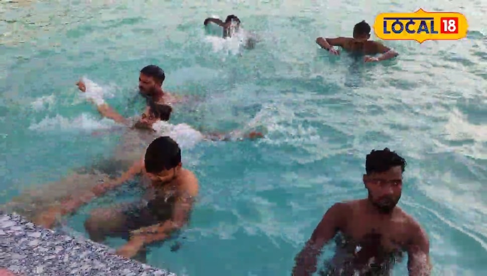 गर्मियों में स्विमिंग पूल का लें मजासेहत बनेगी गर्मी से भी मिलेगी राहत