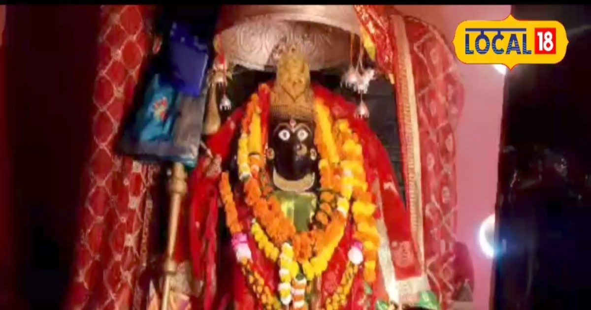 Mother Sati's tooth had fallen at this place, hence the name Dantewada