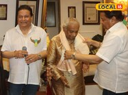 पद्मश्री अनूप जलोटा ने घर में जमाई महफिल, देखें ये खास तस्वीरें