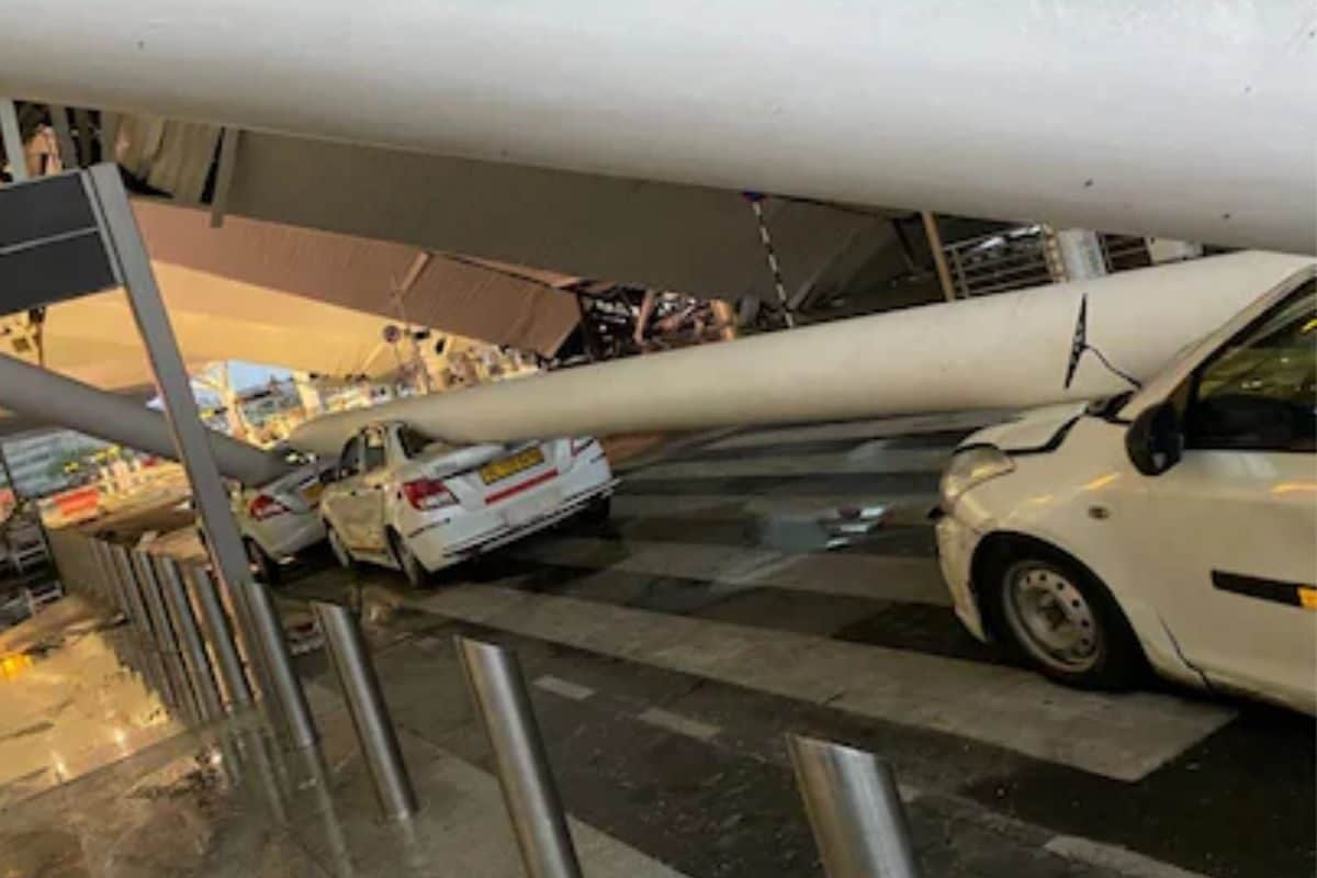 दिल्ली एयरपोर्ट ही नहीं और भी हवाई अड्डों पर हो चुके हैं छत गिरने के हादसे