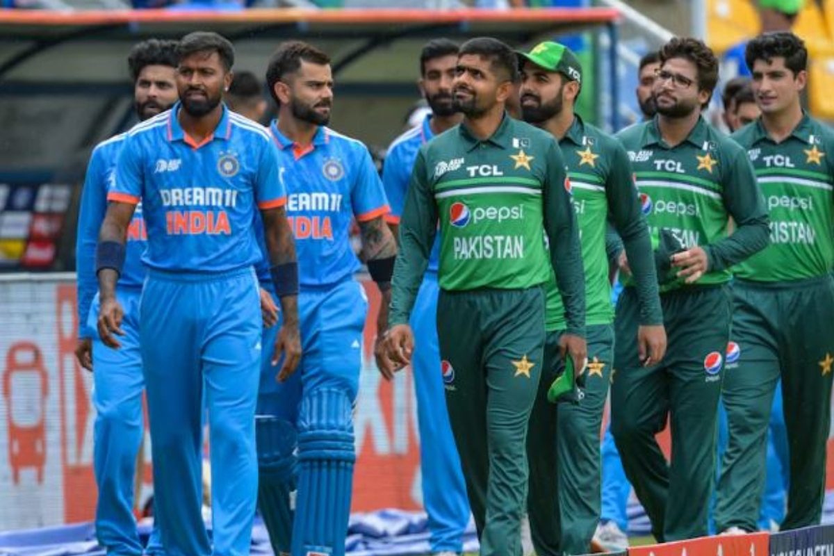 क्या बारिश से धुल जाएगा भारत-पाकिस्तान मैच? महामुकाबले से पहले जानें मौसम