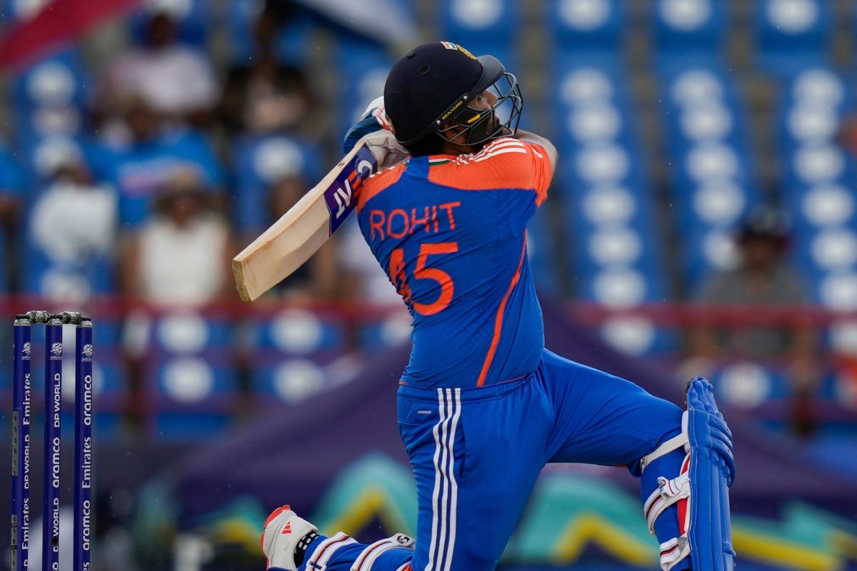 स्टार्क का टी20 में सबसे घटिया ओवर... रोहित ने मार मार कर बना दिया भर्ता