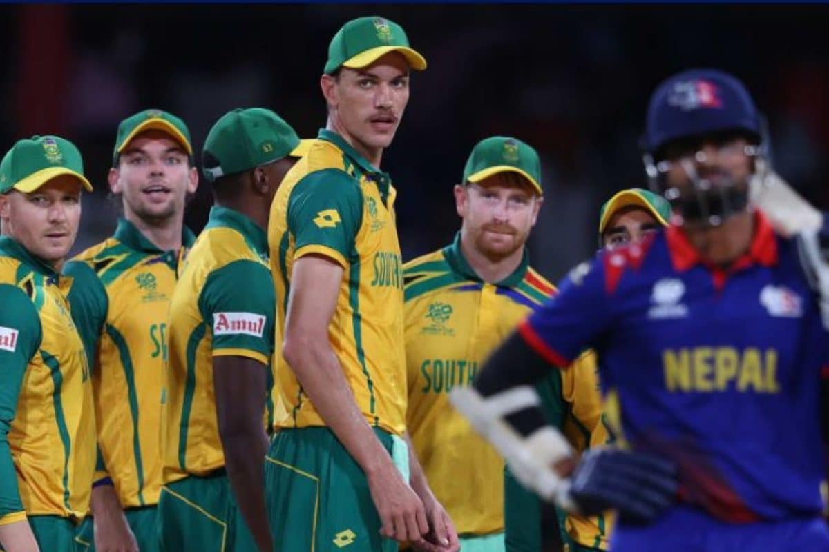 आखिरी ओवर का रोमांच... 6 गेंद पर चाहिए थे 8 रन, जहां साउथ अफ्रीका ने बचाई लाज