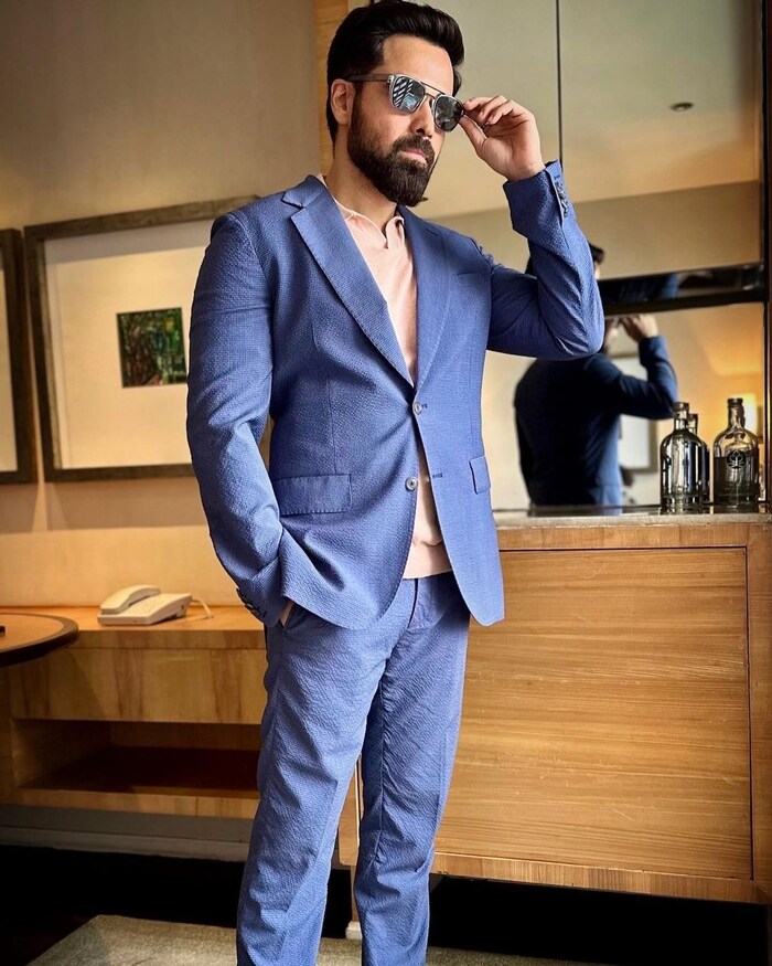 (फोटो साभार: Instagram@therealemraan)