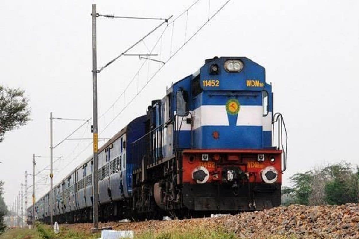 लिस्ट देखकर यात्रा पर निकलें चक्रधरपुर रेल मंडल की कई ट्रेनें रहेंगी रद्द