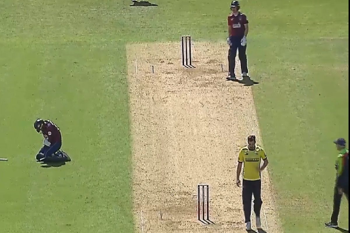 रन आउट का आसान सा मौका, पर गेंदबाज ने जाने दिया, आखिर क्यों किया ऐसा?