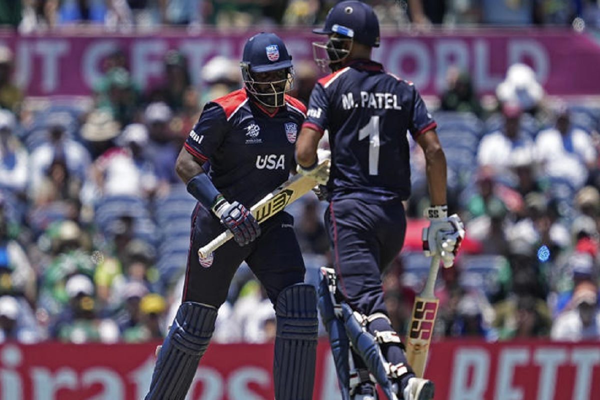 भारत में जन्मे बैटर ने की पाकिस्तान की हालत खराब, ठोका पचासा