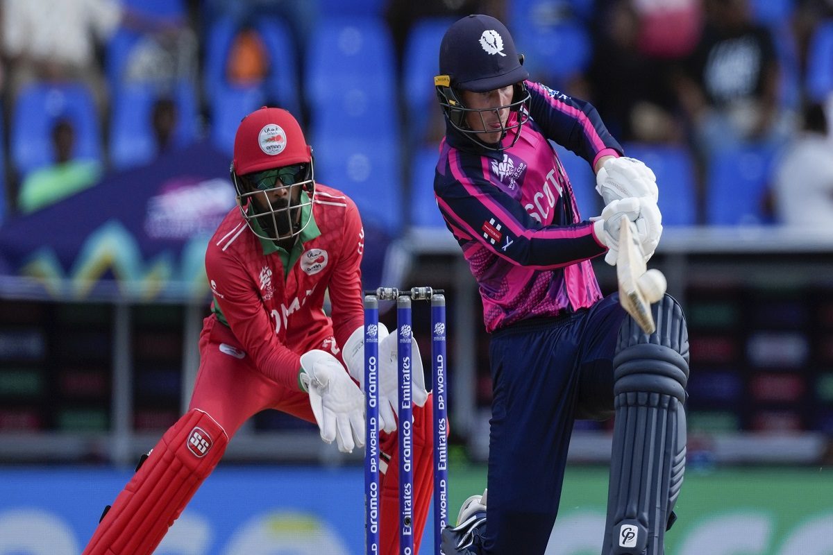 टी20 विश्व कप से बाहर हुआ ओमान, स्कॉटलैंड ने अहम मुकाबले में हराया