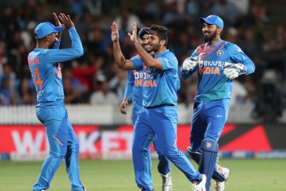 टीम इंडिया के ऑलराउंडर की लंदन में हुई सर्जरी, 3 महीने तक क्रिकेट से हुआ दूर