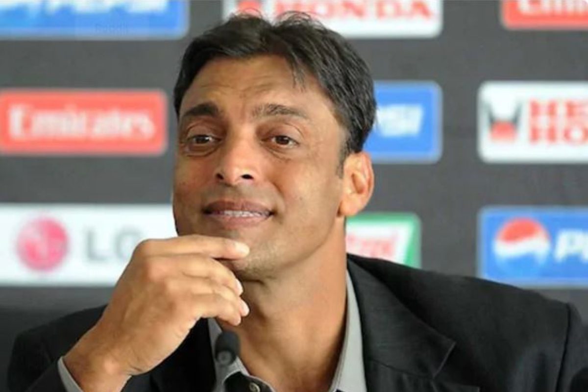 कौन है वो आइंस्टाइन? जिसने बाबर को बनाया कप्तान? अख्तर ने दागे तीखे सवाल