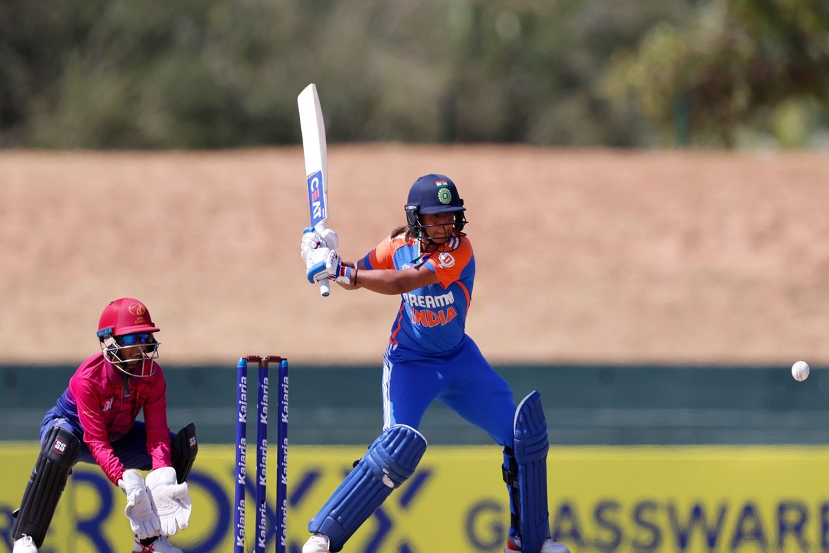 हरमनप्रीत की फिफ्टी, ऋचा घोष का धमाका, भारत ने UAE को दिया विशाल लक्ष्य