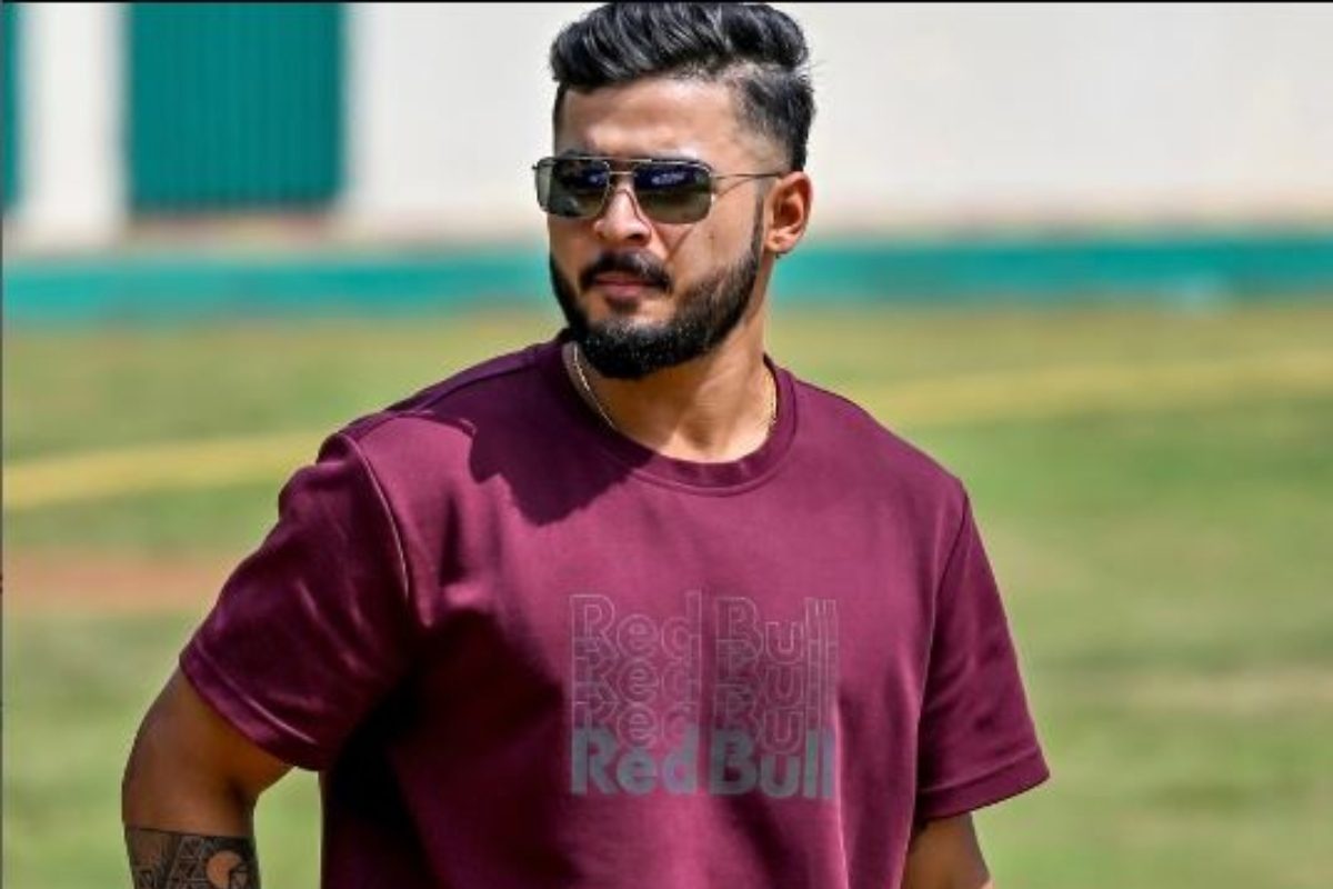 एक्साइटमेंट में मोबाइल और पासपोर्ट भूल गया क्रिकेटर... वीडियो में बताई सच्चाई