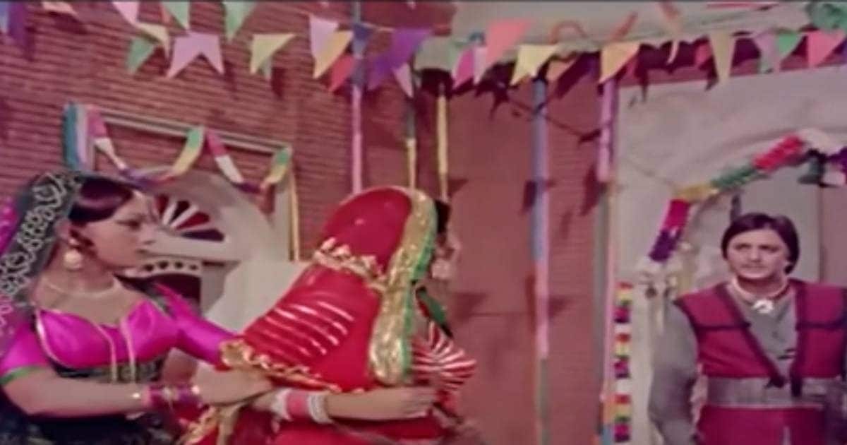 ऋषि कपूर संग हिट थी टॉप एक्ट्रेस की जोड़ी, शादी के लिए 1 झटके में छोड़ दी थी इंडस्ट्री, बेटा-बहू भी हैं स्टार ऋषि कपूर संग हिट थी टॉप एक्ट्रेस की जोड़ी, शादी के लिए 1 झटके में छोड़ दी थी इंडस्ट्री, बेटा-बहू भी हैं स्टार