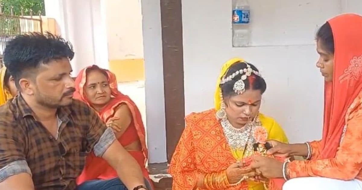 कृष्ण भक्ति में ऐसी डूबी You Tuber राधा शास्त्री, लड्डू गोपाल से रचा ली शादी