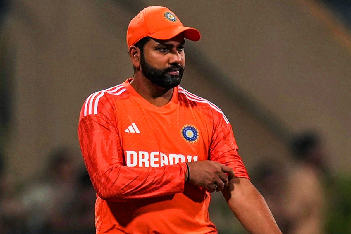 टी20 विश्व कप जीतने के बाद पहली सीरीज में उतरेंगे रोहित शर्मा, पहुंचे श्रीलंका