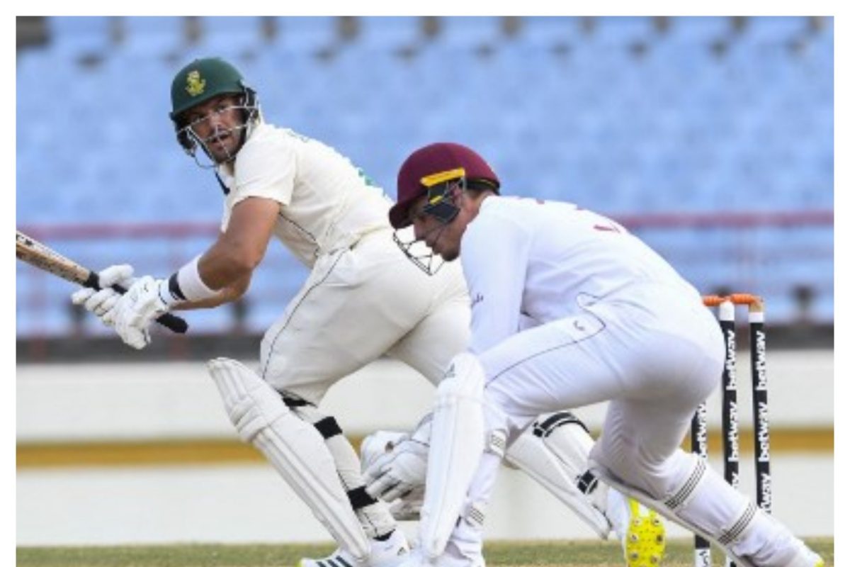 एक दिन में 17 विकेट, 100 रन बनाने में आया पसीना, 10वें नंबर का बैटर टॉप स्कोरर