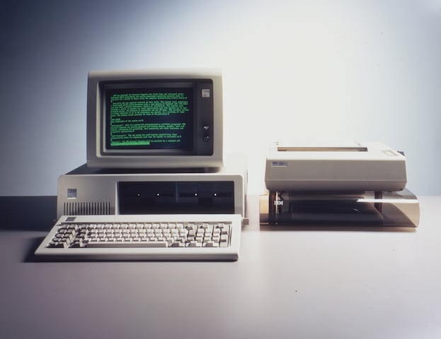 Do you know how much was the RAM in the computer, how was the processor? Do you know how much was the RAM in the computer, how was the processor?